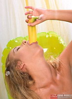 ������� ����, Girls eat 