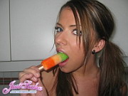 ������� ����, Girls eat 