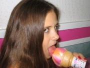 ������� ����, Girls eat 