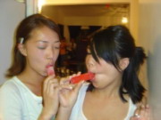 ������� ����, Girls eat 