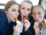 ������� ����, Girls eat 