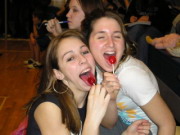 ������� ����, Girls eat 