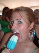 ������� ����, Girls eat 