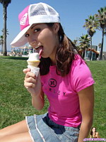 ������� ����, Girls eat 